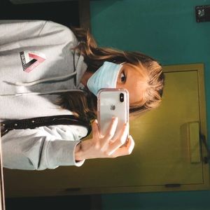 Meet your Posher, Paige